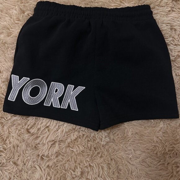 Sugarkiss fleece short - Picture 2 of 3